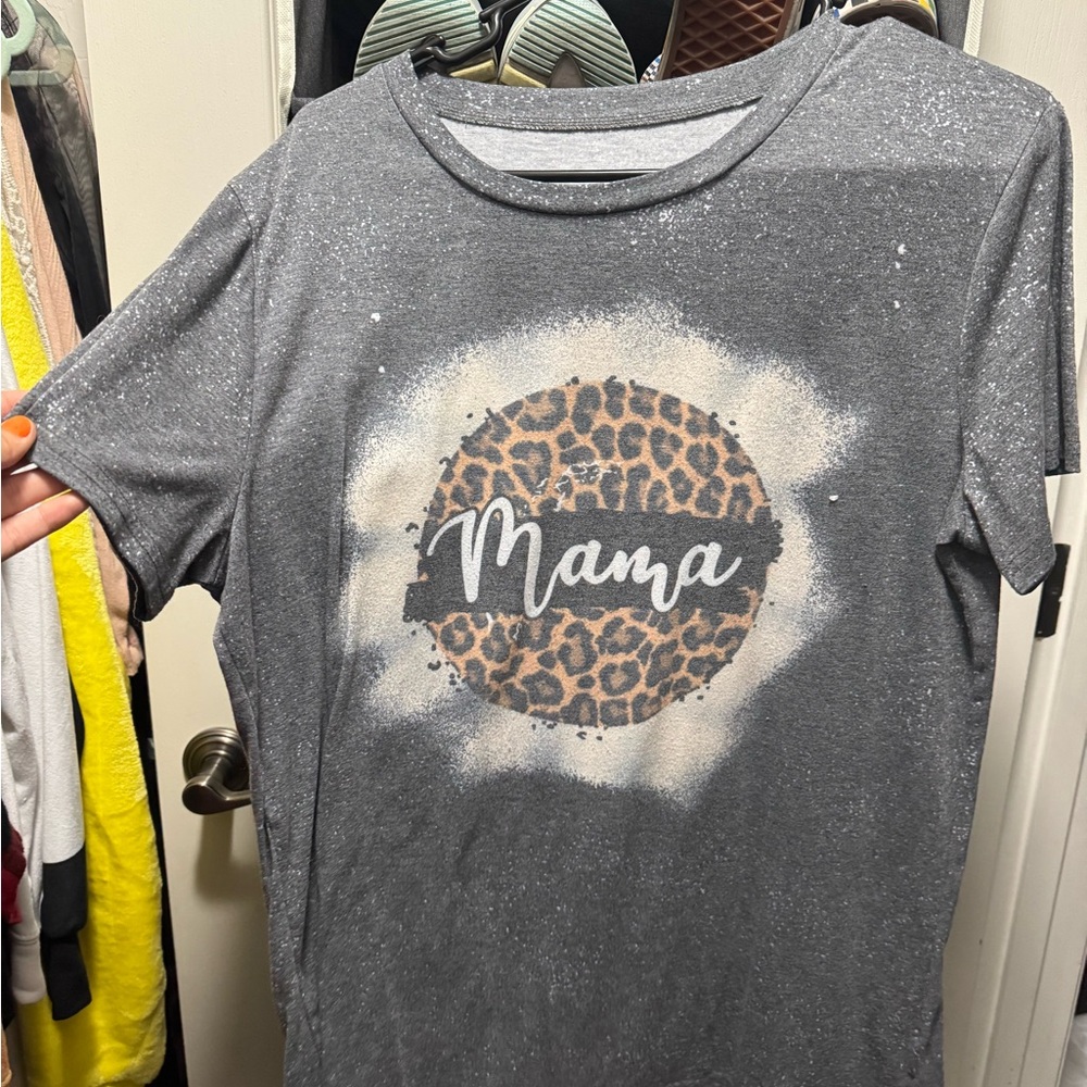 Gray Leopard mama Print Shirt